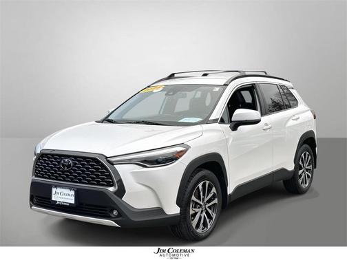 2022 Toyota Corolla Cross XLE