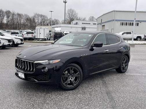 2021 Maserati Levante Base