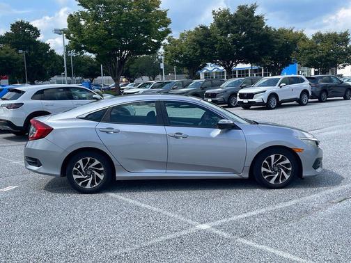 Lunar Silver Metallic 2018 Honda Civic EX