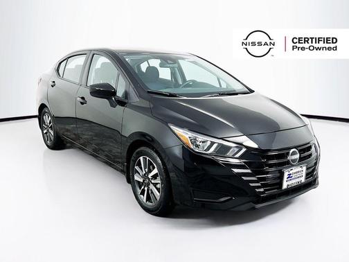 Super Black Metallic 2024 Nissan Versa 1.6 SV