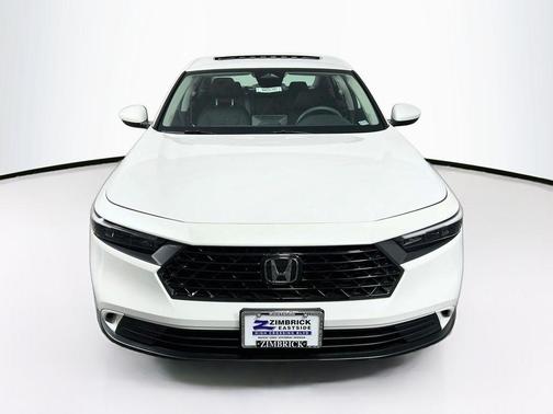 Platinum White 2023 Honda Accord EX