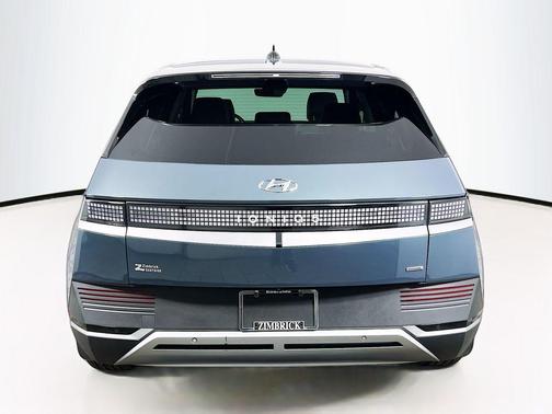 2022 Hyundai IONIQ 5 SEL