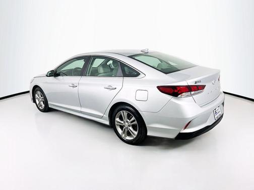 Symphony Silver 2018 Hyundai SONATA SEL
