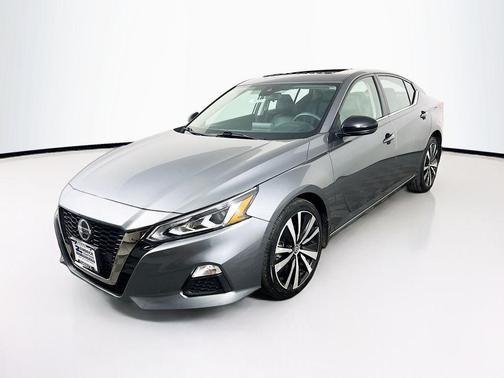 Gun Metallic 2020 Nissan Altima SR Intelligent AWD