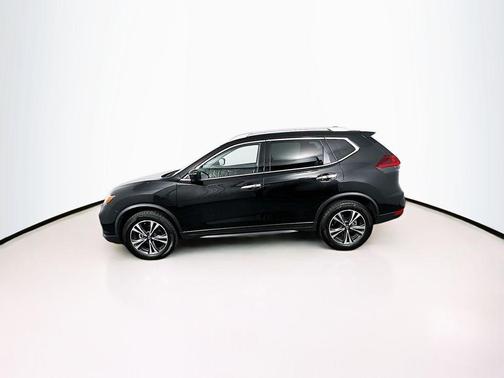Magnetic Black Pearl 2019 Nissan Rogue SV