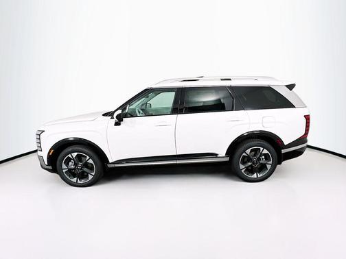 Creamy White Pearl 2026 Hyundai Palisade Hybrid Limited