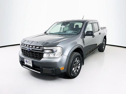 Carbonized Gray Metallic 2024 Ford Maverick XLT