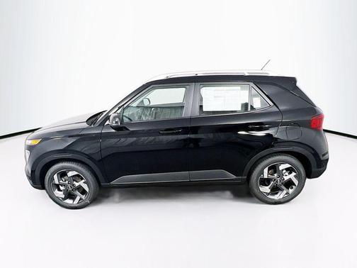 Onyx Black 2026 Hyundai VENUE SEL
