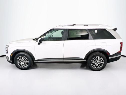 Creamy White Pearl 2026 Hyundai PALISADE SEL Premium