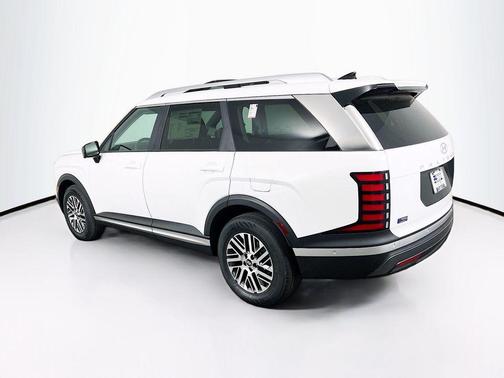 Creamy White Pearl 2026 Hyundai PALISADE SEL Premium