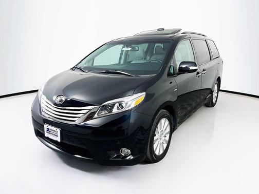 2017 Toyota Sienna Limited Premium