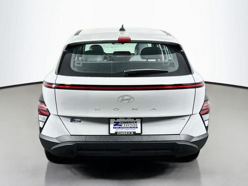 C5g 2027 Hyundai KONA SE