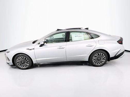 2026 Hyundai SONATA Hybrid SE