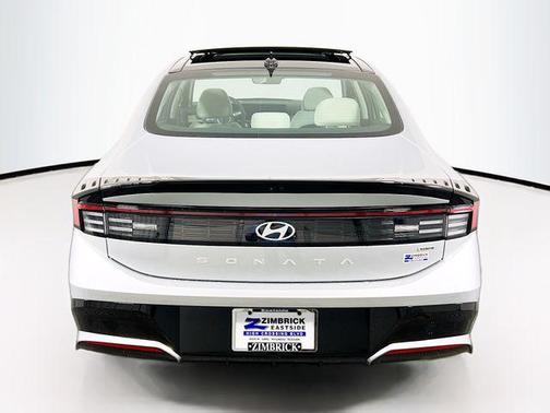 2026 Hyundai SONATA Hybrid SE