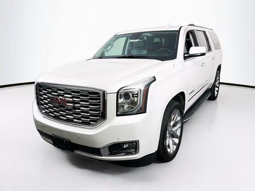 White Frost Tricoat 2020 GMC Yukon XL Denali
