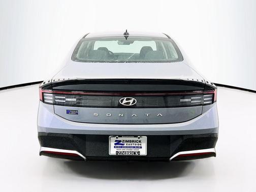2026 Hyundai SONATA SEL