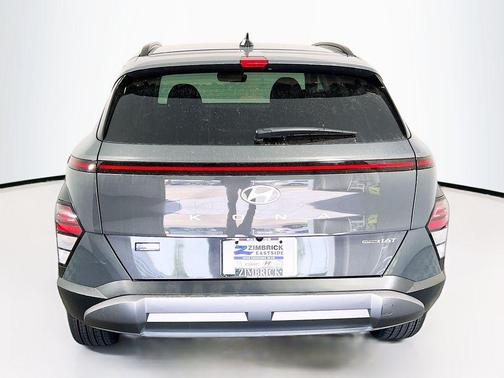 Ecotronic Gray Pearl 2026 Hyundai KONA SEL Premium
