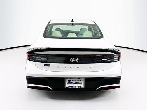 2026 Hyundai SONATA SE