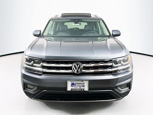 Platinum Gray Metallic 2018 Volkswagen Atlas 3.6L SEL