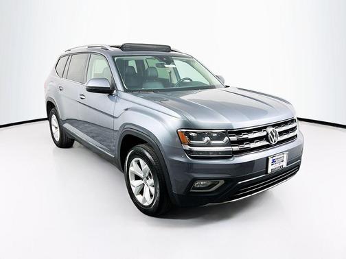 Platinum Gray Metallic 2018 Volkswagen Atlas 3.6L SEL