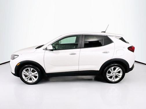 White Frost Tricoat 2021 Buick Encore GX Preferred