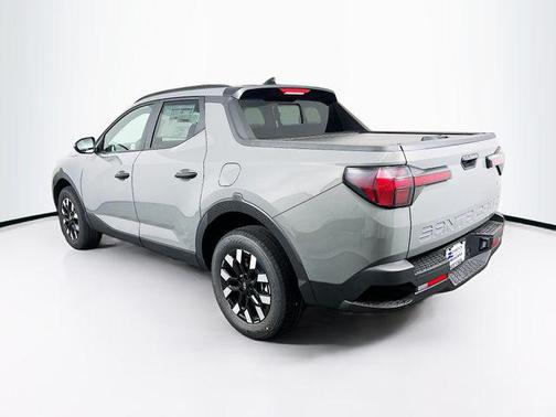 2025 Hyundai SANTA CRUZ SEL Activity