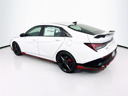 Atlas White 2026 Hyundai ELANTRA N Base