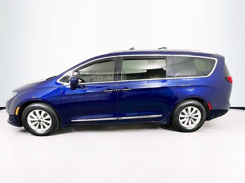 2018 Chrysler Pacifica Touring-L Plus