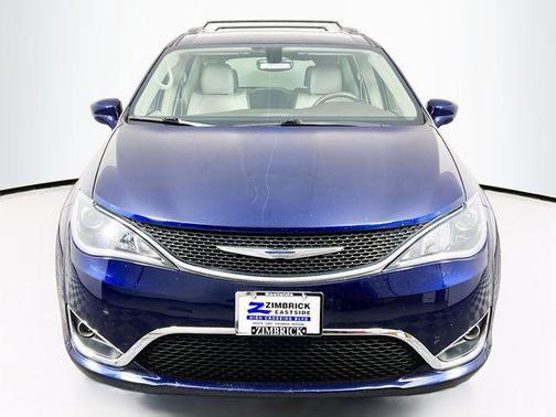 2018 Chrysler Pacifica Touring-L Plus