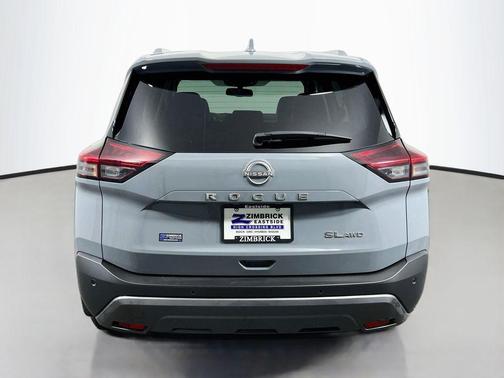 Boulder Gray Pearl 2023 Nissan Rogue SL