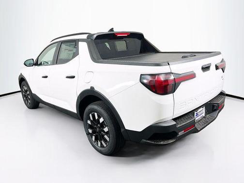 2025 Hyundai SANTA CRUZ SEL Activity