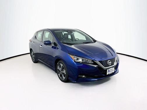 Deep Blue Pearl 2021 Nissan Leaf SL PLUS 62 kWh