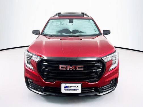 Volcanic Red Tintcoat 2024 GMC Terrain SLE