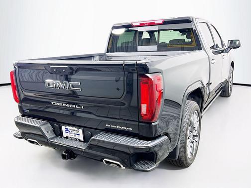Onyx Black 2025 GMC Sierra 1500 Denali Ultimate