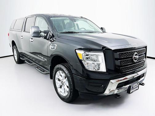 Super Black 2021 Nissan Titan XD SV