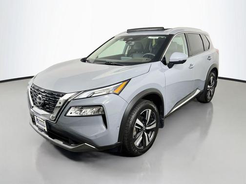 Boulder Gray Pearl 2023 Nissan Rogue SL