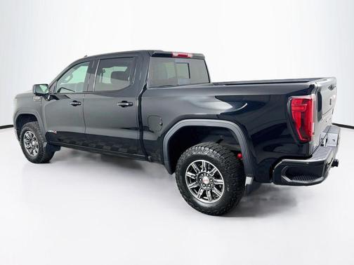 Onyx Black 2024 GMC Sierra 1500 AT4