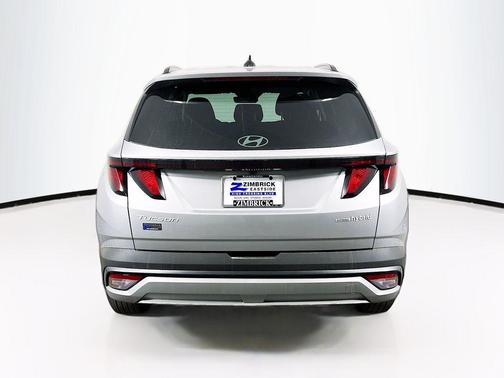 Shimmering Silver 2026 Hyundai TUCSON Hybrid SEL