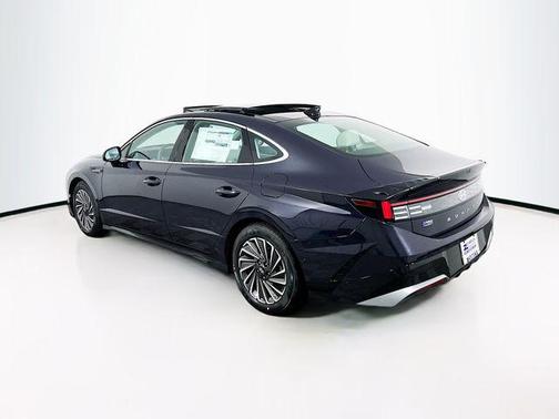 2026 Hyundai SONATA Hybrid SE