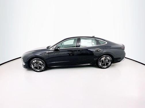2026 Hyundai SONATA SEL