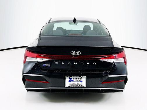 2026 Hyundai ELANTRA Sport