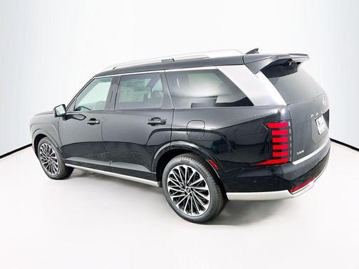 Abyss Black Pearl 2026 Hyundai Palisade Hybrid Calligraphy