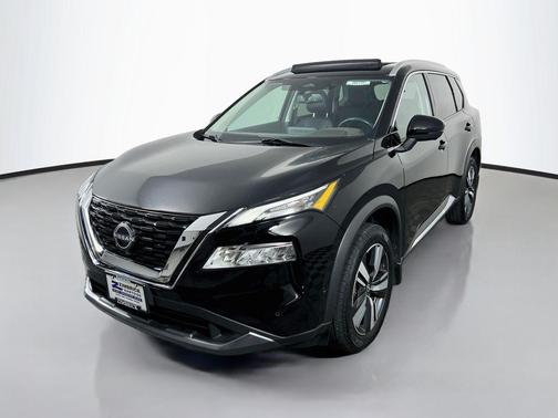 Super Black 2023 Nissan Rogue SL