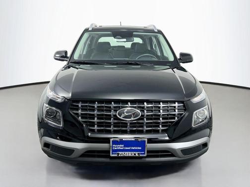 Onyx Black 2026 Hyundai VENUE SEL