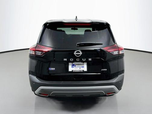 Super Black 2023 Nissan Rogue S