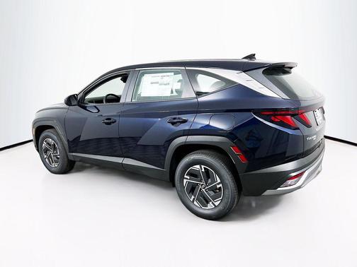 Deep Sea 2026 Hyundai TUCSON Hybrid Blue SE