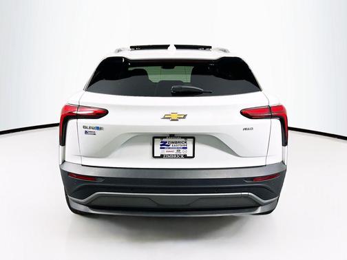 Summit White 2024 Chevrolet Blazer EV eAWD LT