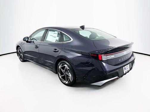 2026 Hyundai SONATA SEL