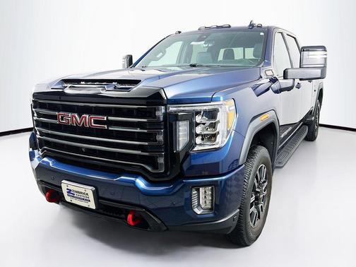 Pacific Blue Metallic 2021 GMC Sierra 2500 AT4