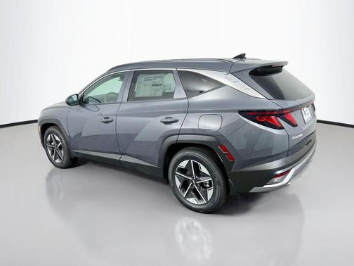 Ecotronic Gray 2026 Hyundai TUCSON Hybrid SEL